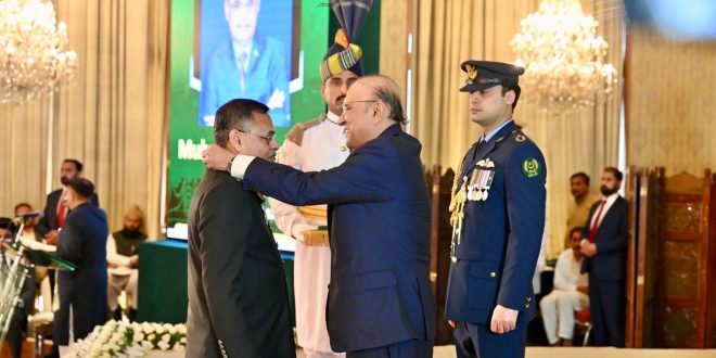 Muhammad Saeed Sheikh Honoured with Sitara-e-Khidmat at Aiwan-e-Sadr