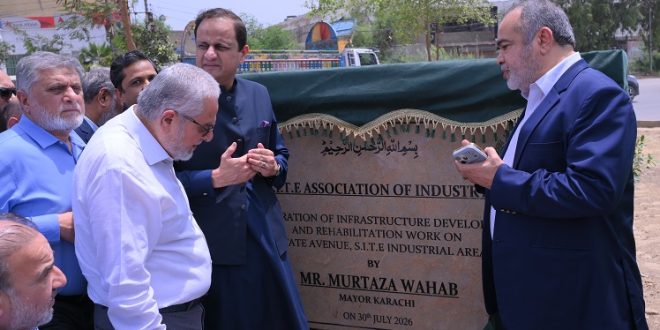 Mayor Backs S.I.T.E. DMC Proposal, Signals More Funds for Industrial Area