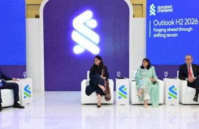 Standard Chartered Discusses Investment Opportunities Amid Market Uncertainty