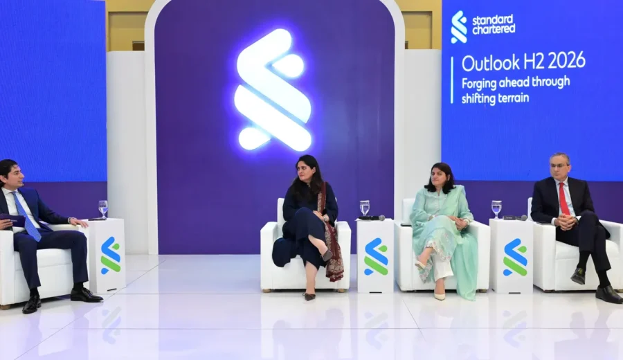 Standard Chartered Discusses Investment Opportunities Amid Market Uncertainty